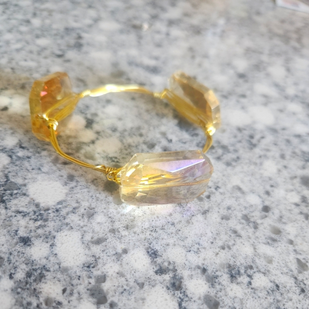 Jeweled bracelet